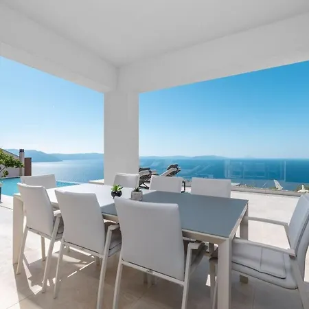 Aristea Comfortable Villa
